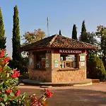 Camping Alquezar Parque de Campismo Alquézar