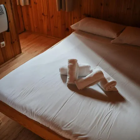 キャンプ場 Camping Alquezar