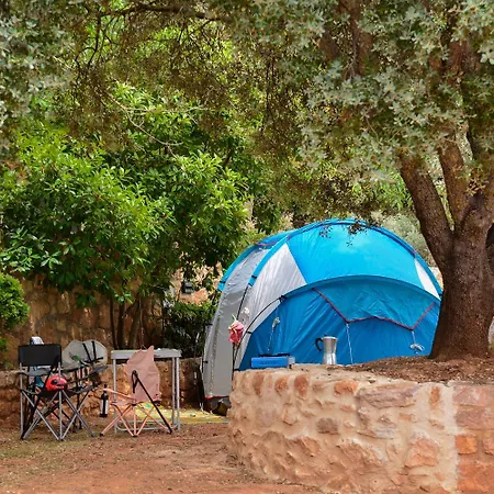 Camping Alquezar * アルケサル