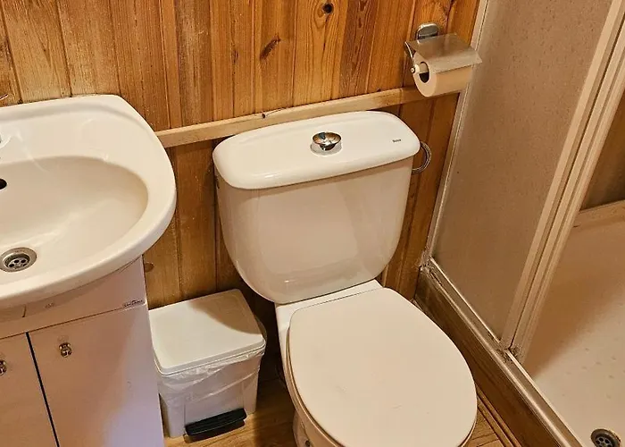 Camping Alquezar 알퀘자르