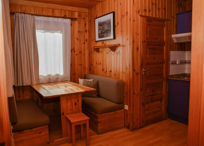 캠프장 Camping Alquezar