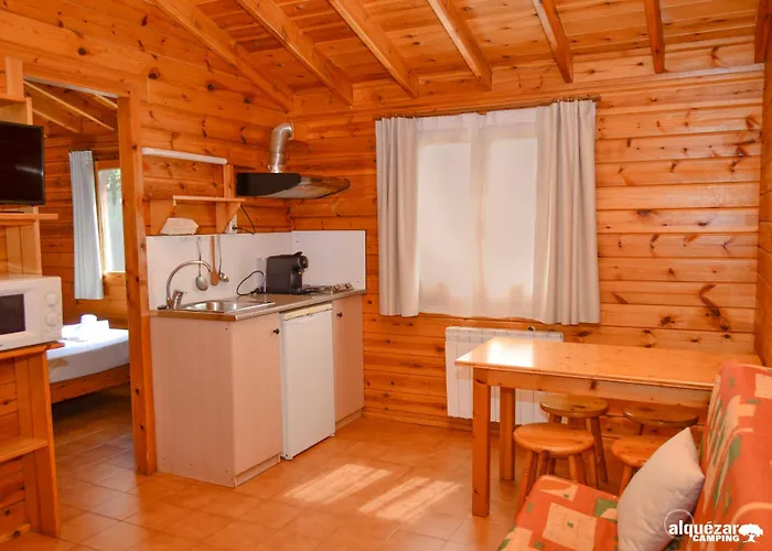 캠프장 Camping Alquezar