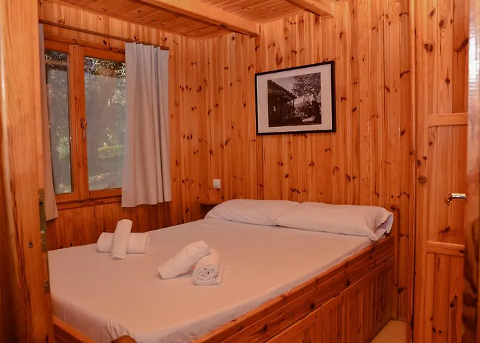 캠프장 Camping Alquezar